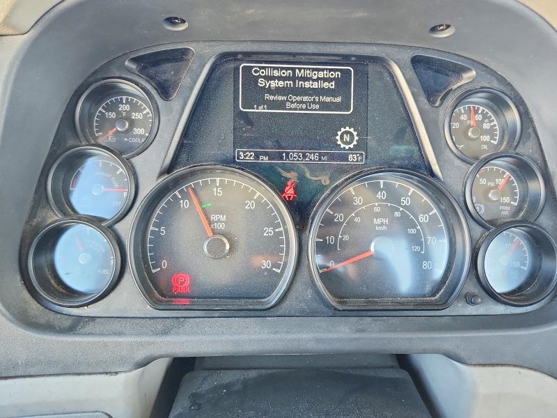 2018 Peterbilt 579 Semi Truck