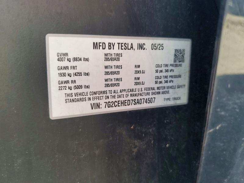 2025 Tesla Cybertruck