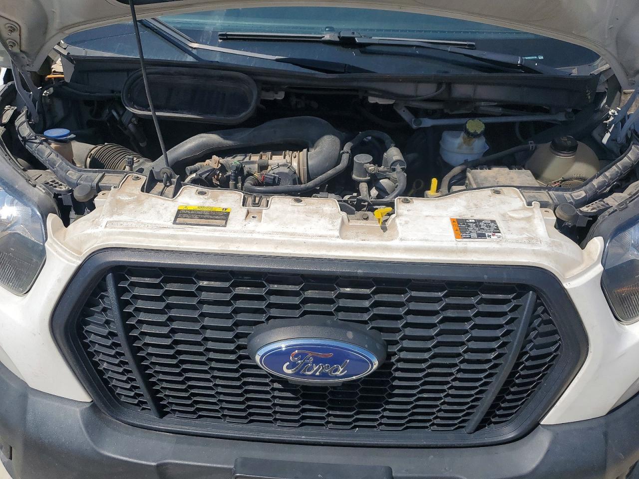 2022 Ford Transit Delivery Truck