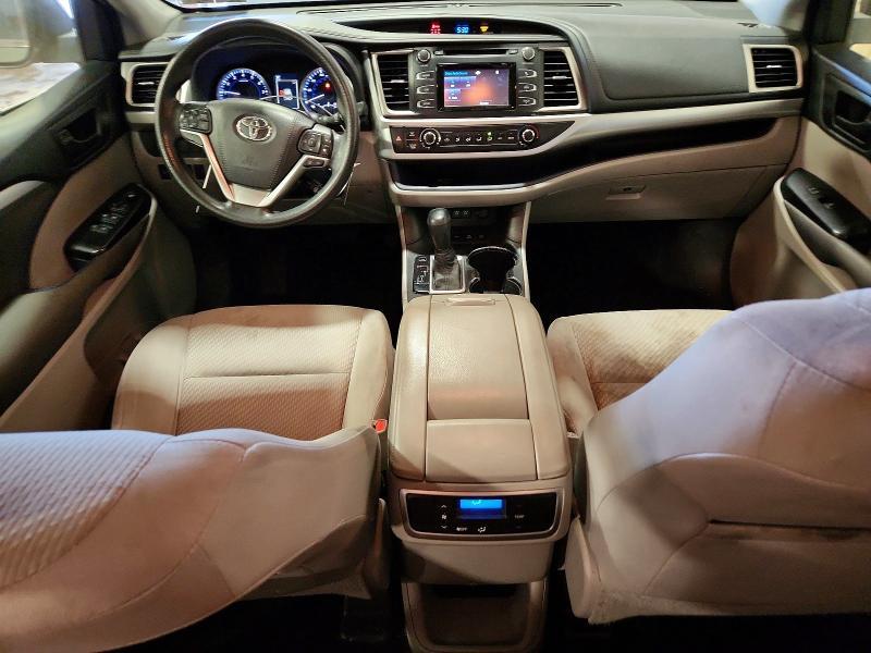 2017 Toyota Highlander le