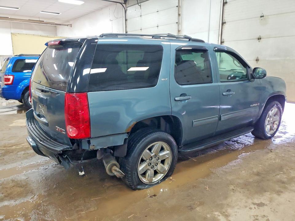 2009 GMC Yukon slt