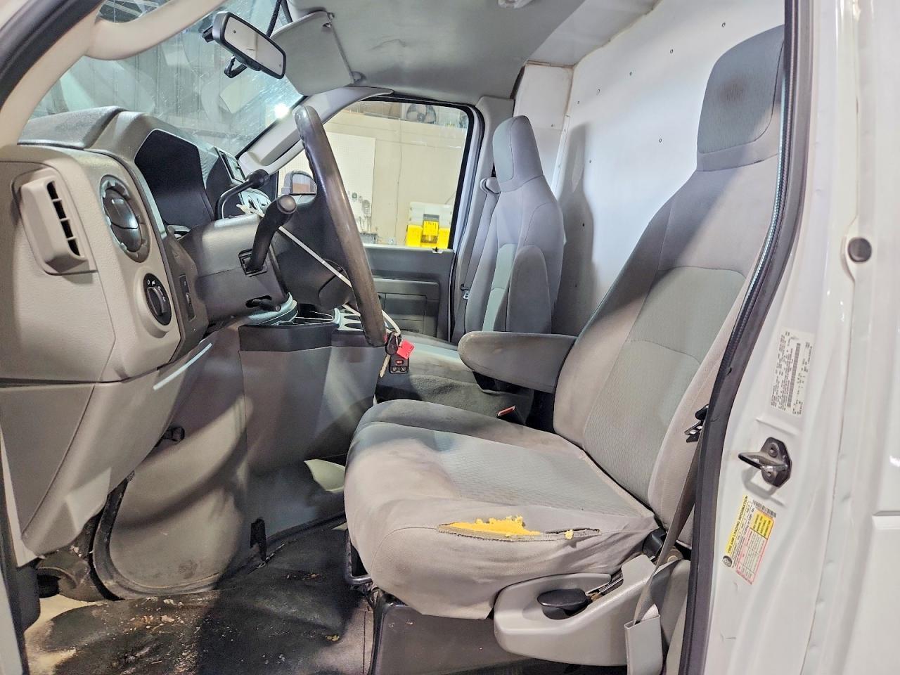 2013 Ford E250 Refrigerated Delivery Van