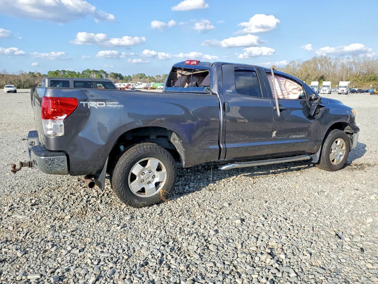 2011 Toyota Tundra Grade