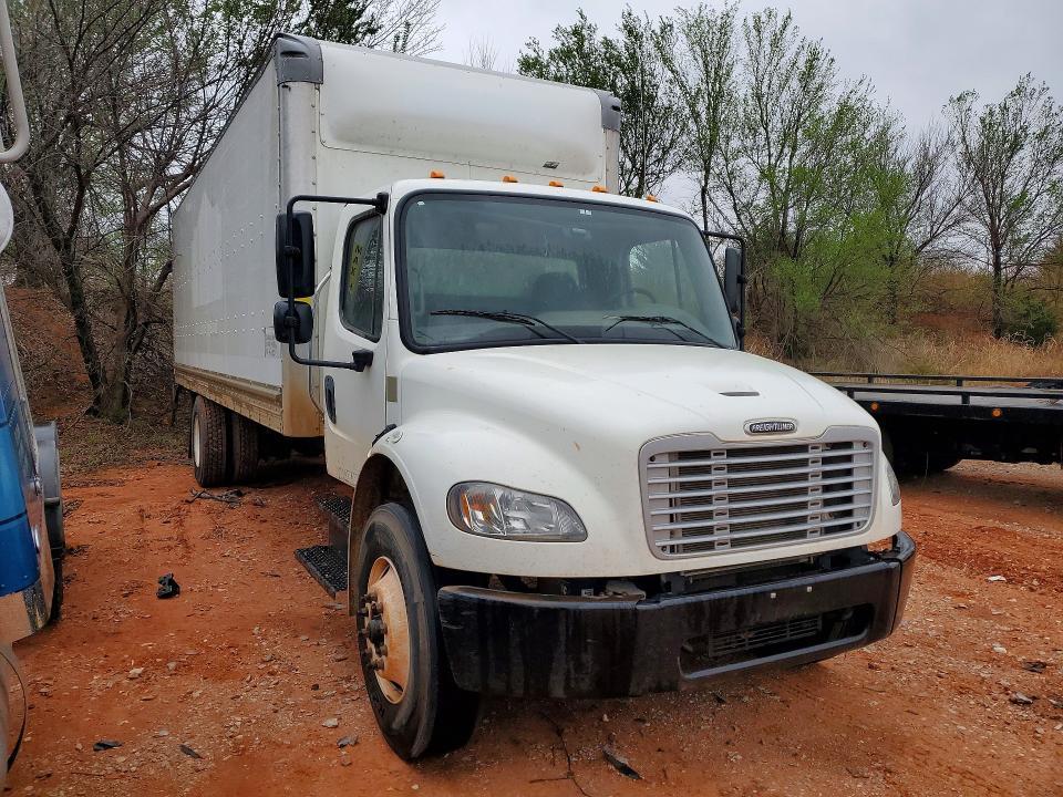 2020 Freigliner 2020 Freightliner Business Class M2 BOX Truck