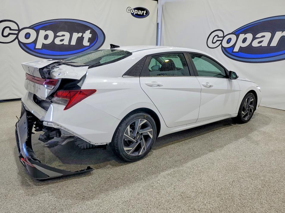 2025 Hyundai Elantra sel Convenience