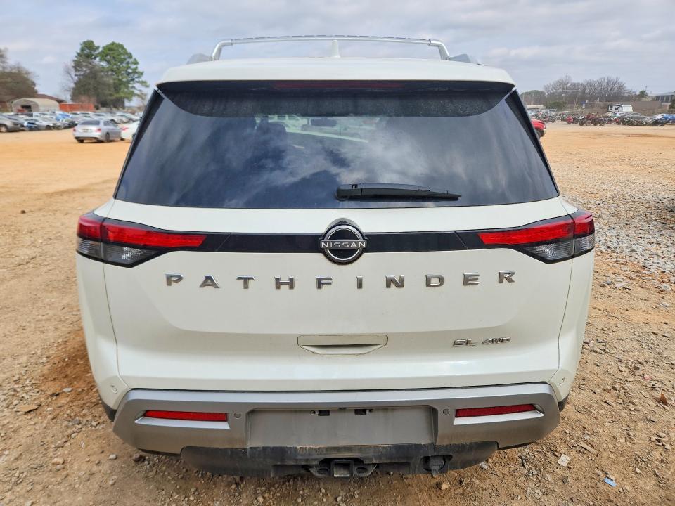 2023 Nissan Pathfinder sl