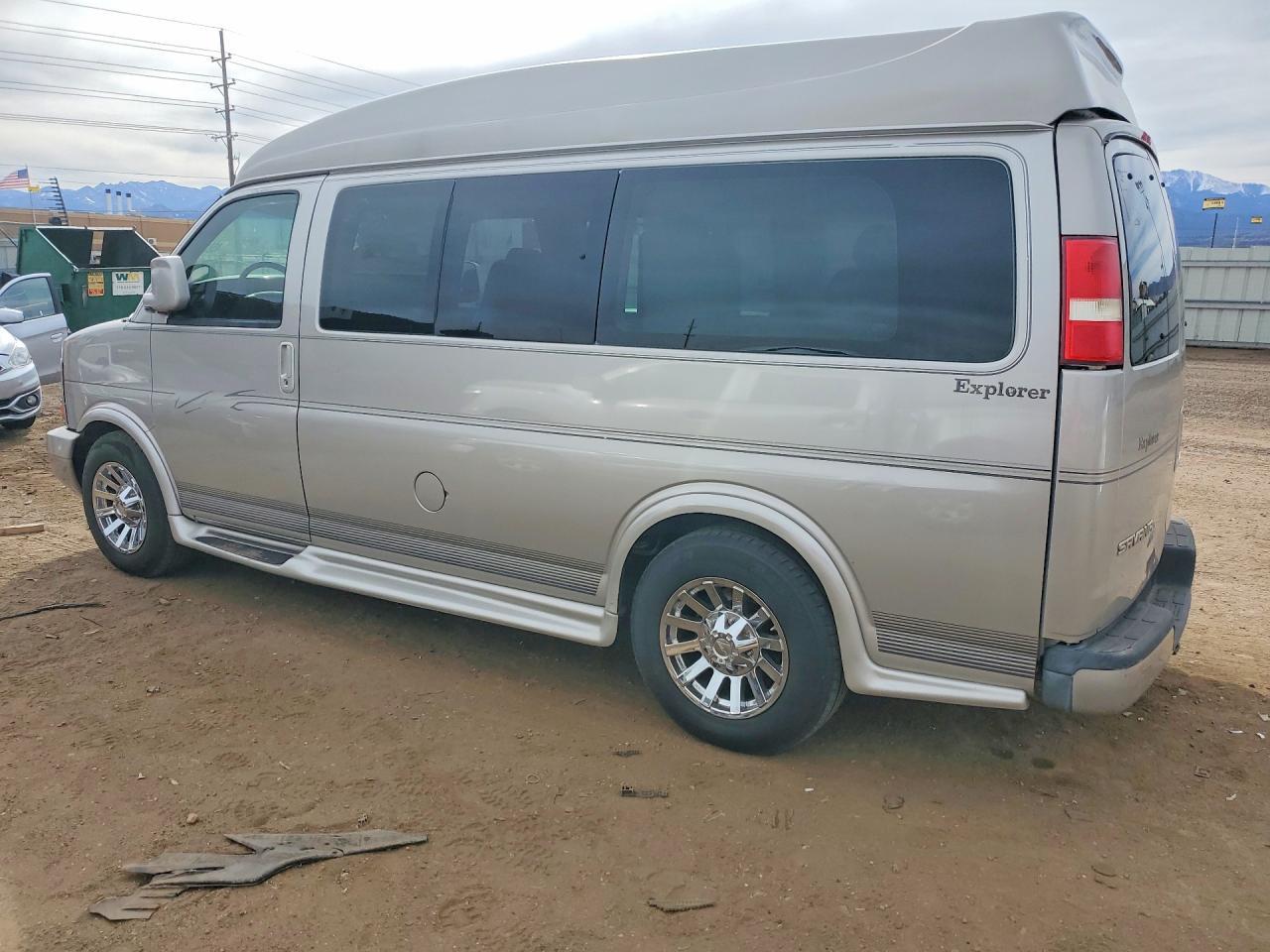 2009 GMC Savana G1500