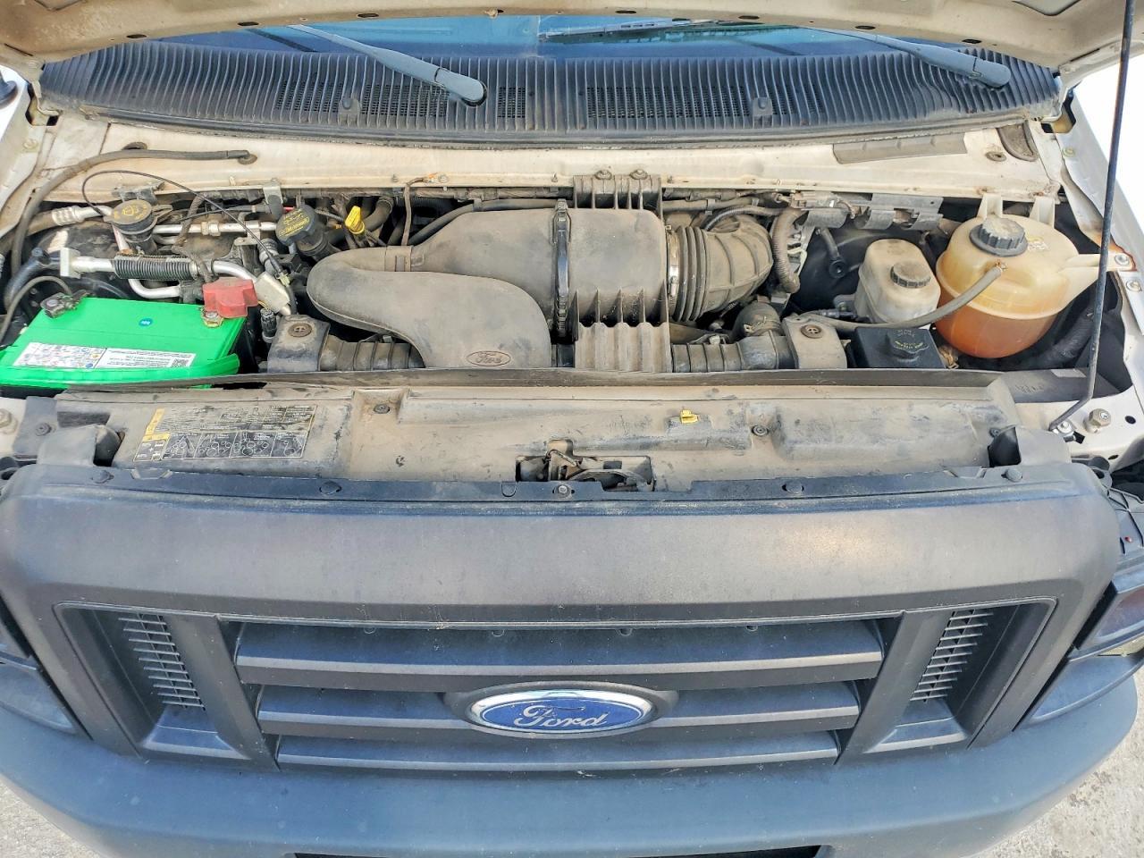 2010 Ford Econoline E350 Super Duty Wagon