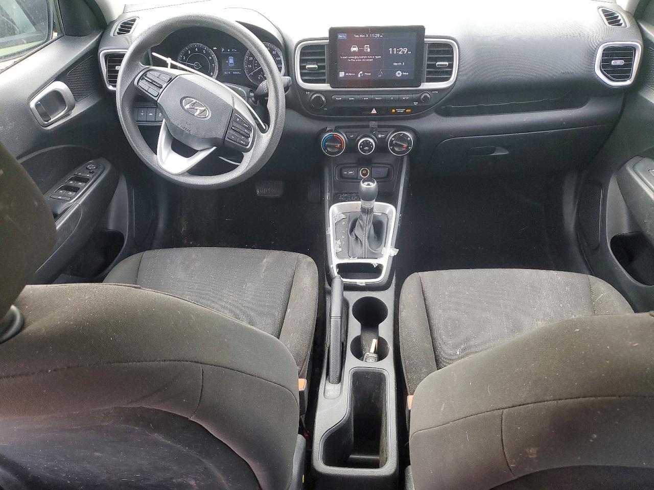 2022 Hyundai Venue se