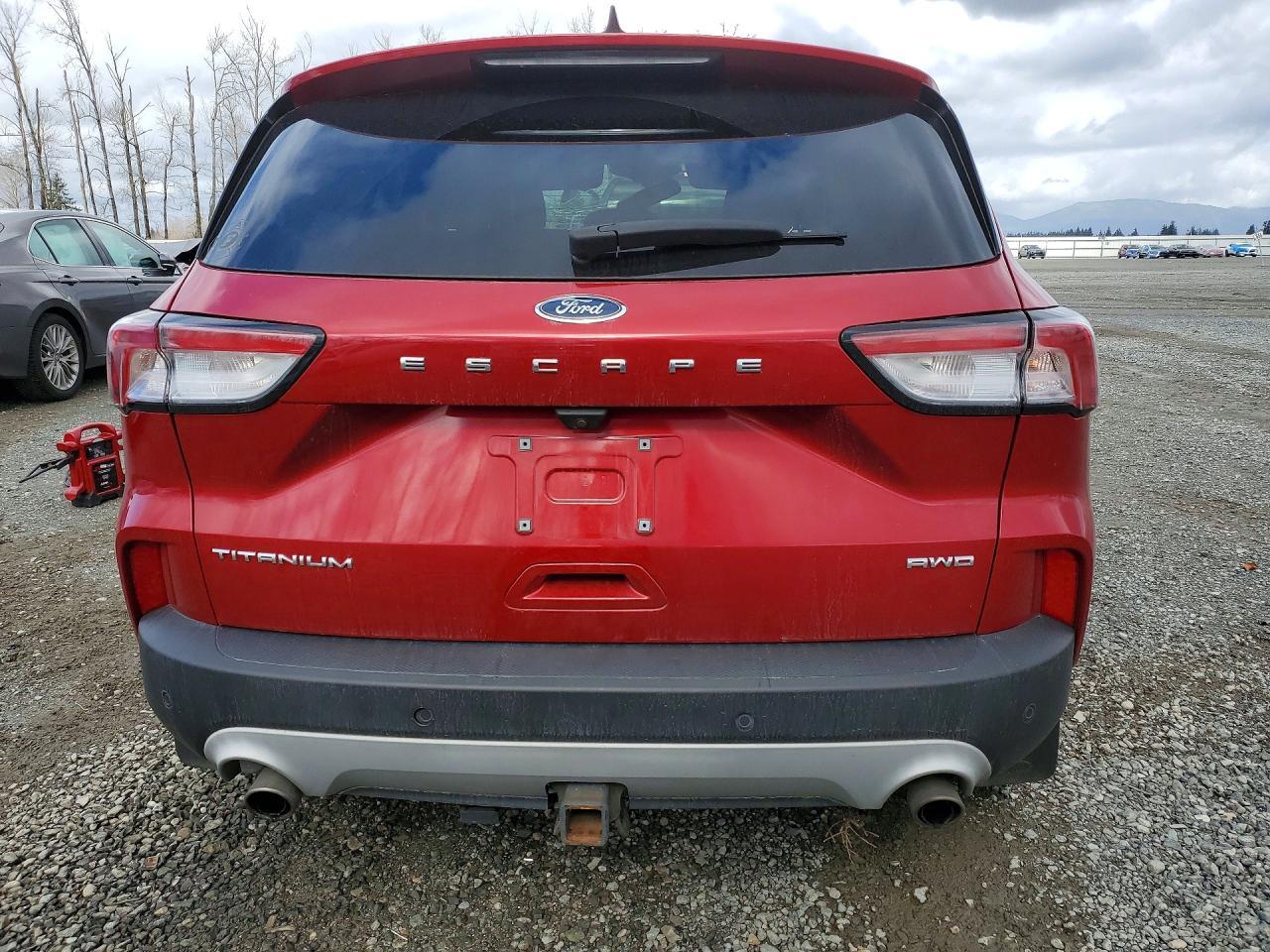 2020 Ford Escape Titanium
