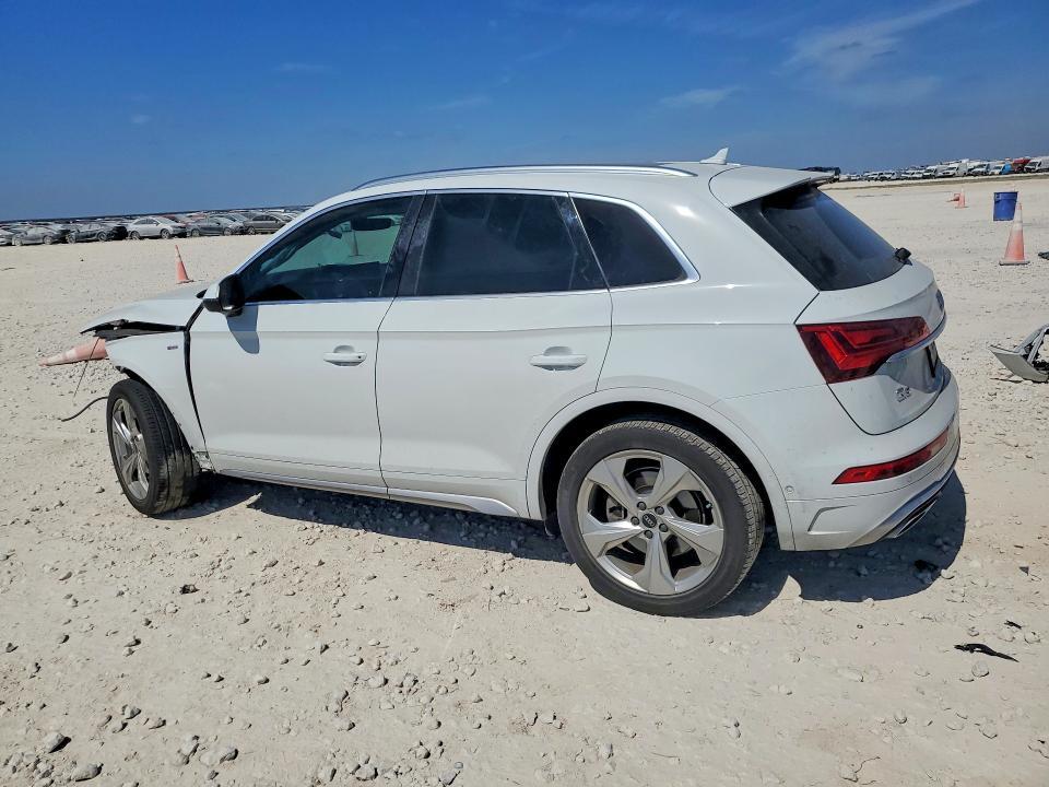 2022 Audi Q5 Prestige 45