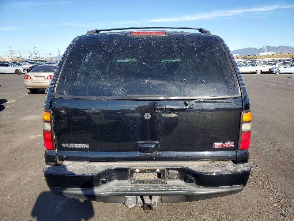 2005 GMC Yukon Denali