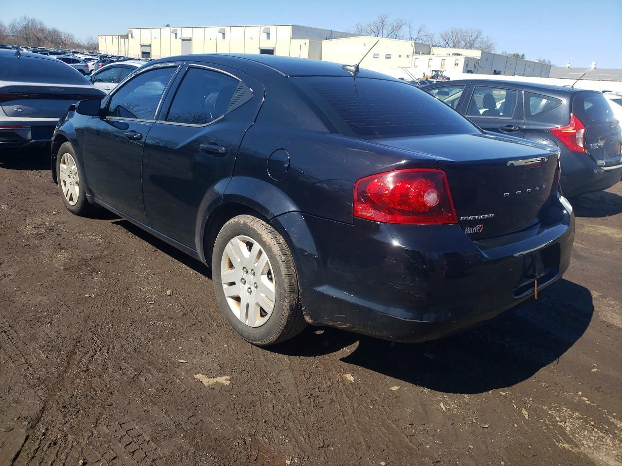 2013 Dodge Avenger se