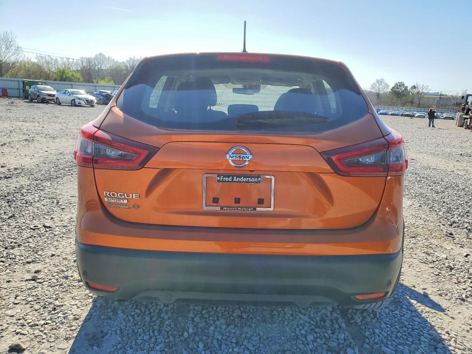 2022 Nissan Rogue Sport s
