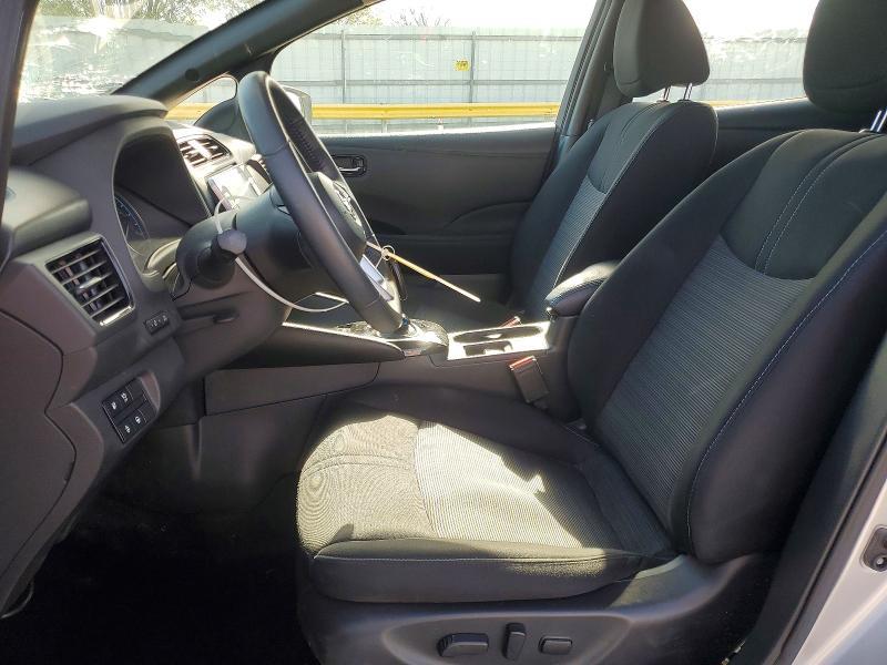 2022 Nissan Leaf sv