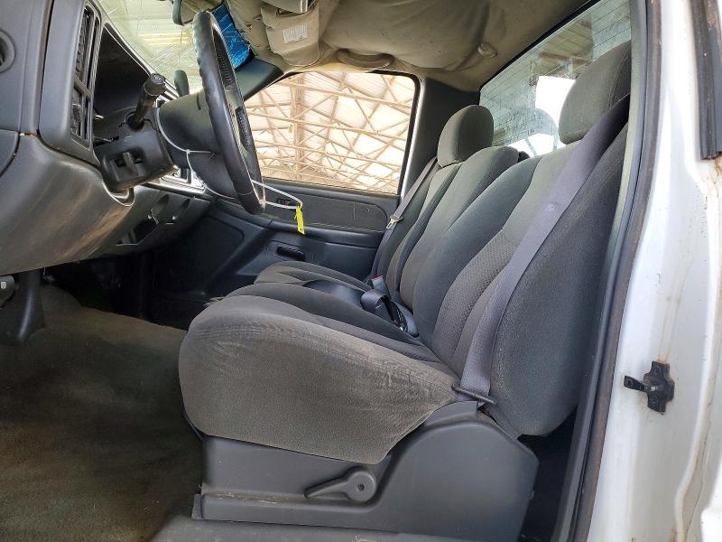 2003 Chevrolet Silverado C1500