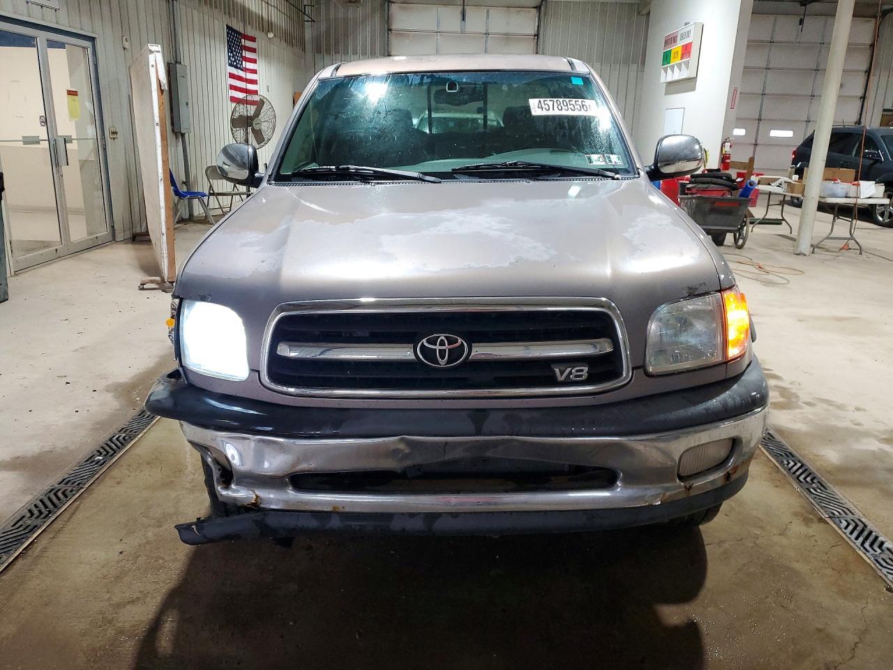 2000 Toyota Tundra SR5