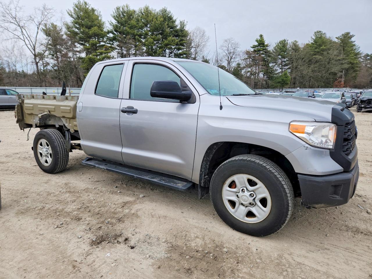 2015 Toyota Tundra SR
