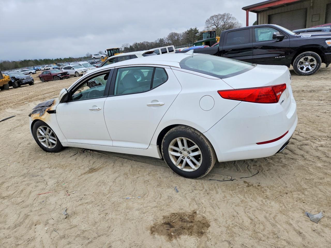 2013 KIA Optima lx