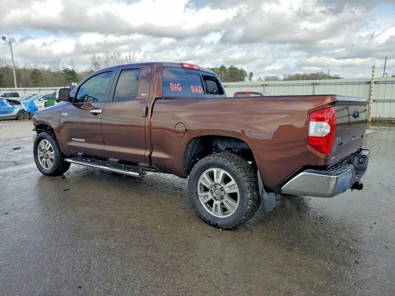 2016 Toyota Tundra SR5