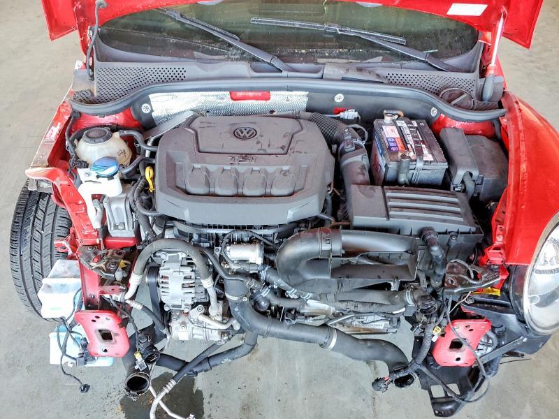 2019 Volkswagen Beetle s