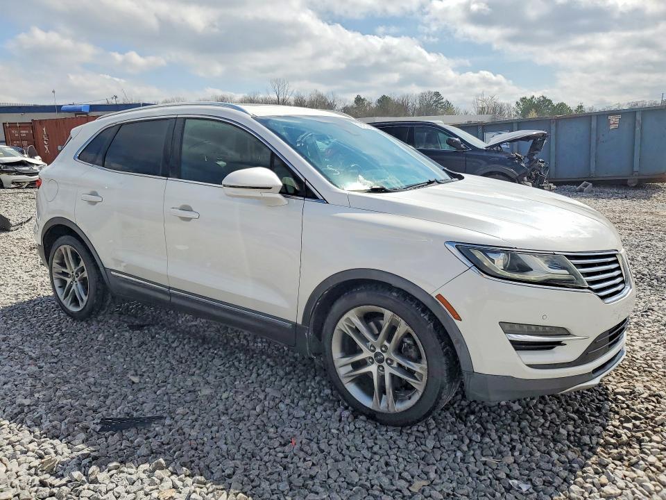 2015 Lincoln Townhouse MKC