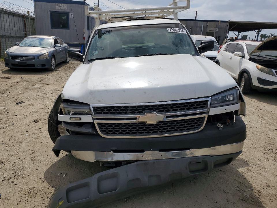 2005 Chevrolet Silverado Utility / Service Truck