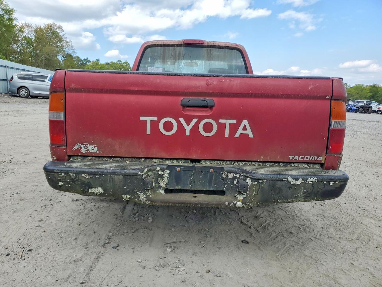 1995 Toyota Tacoma Base