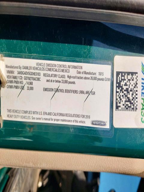 2016 Freigliner 2016 Freightliner Cascadia 113 Semi Truck