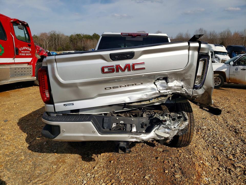 2023 GMC Sierra K2500 Denali