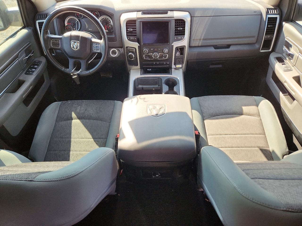 2018 Dodge RAM 1500 SLT
