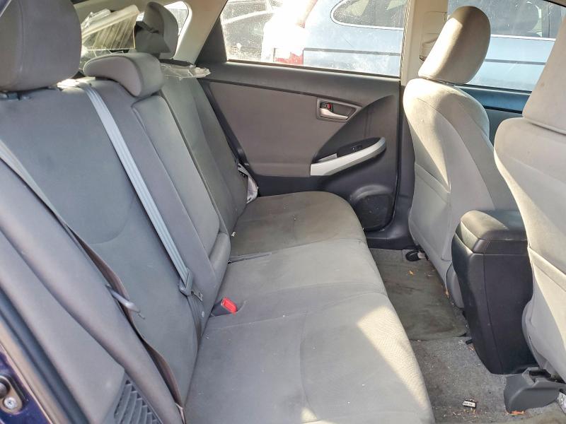 2013 Toyota Prius Three