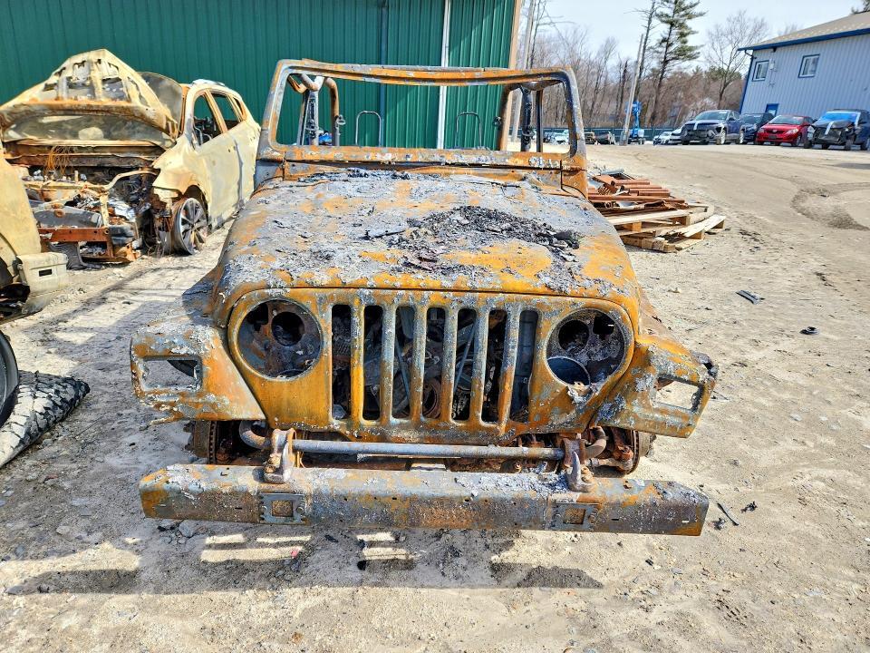 2006 Jeep Wrangler / tj Sport