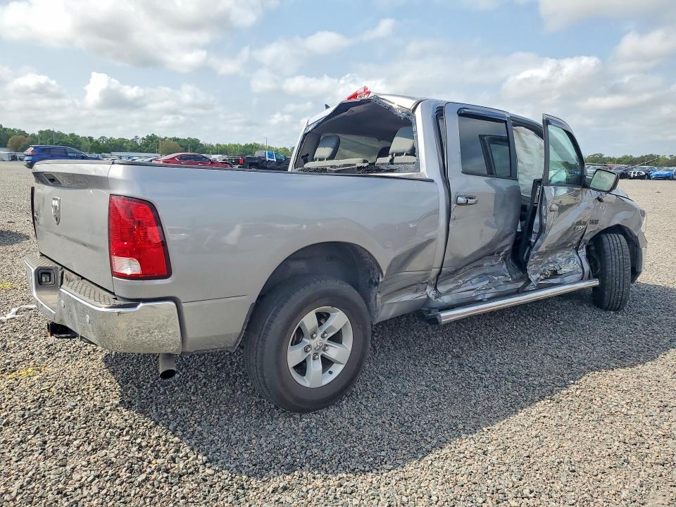 2020 Dodge RAM 1500 Classic SLT