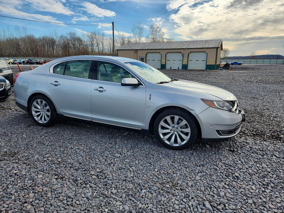 2013 Lincoln Townhouse MKS