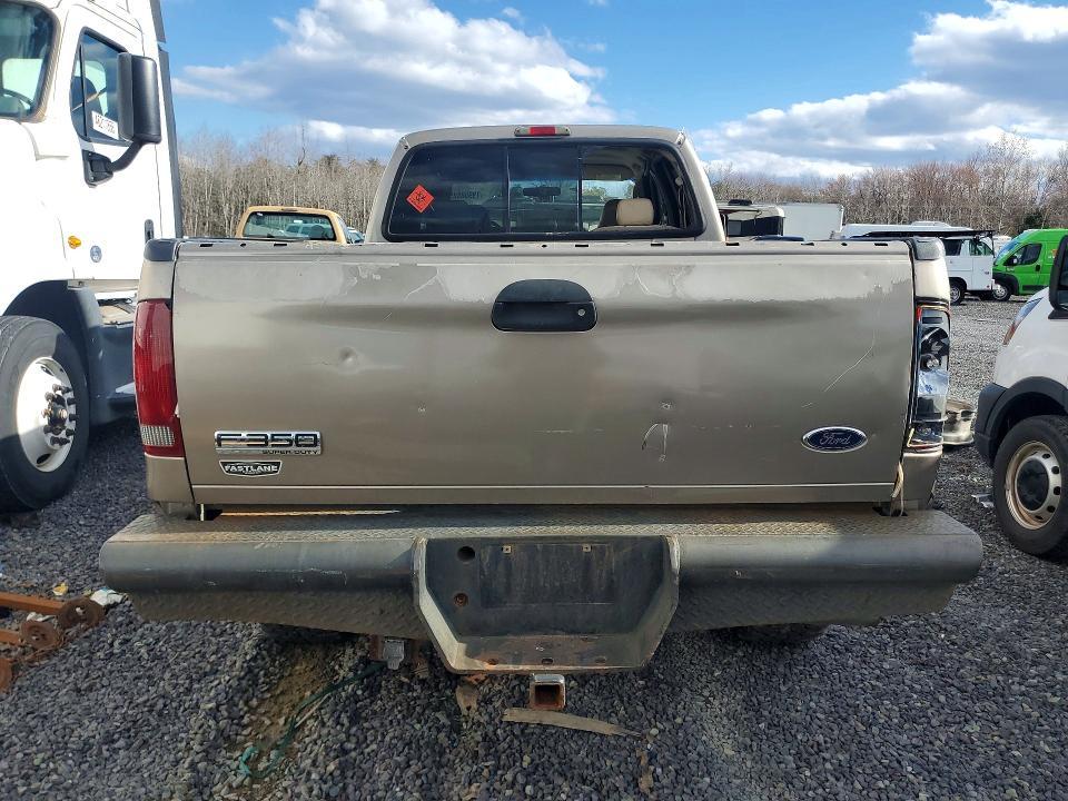 2006 Ford F350 SRW Super Duty