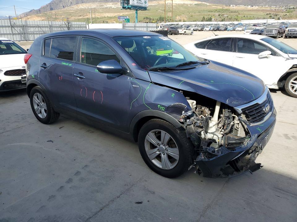 2013 KIA Sportage lx