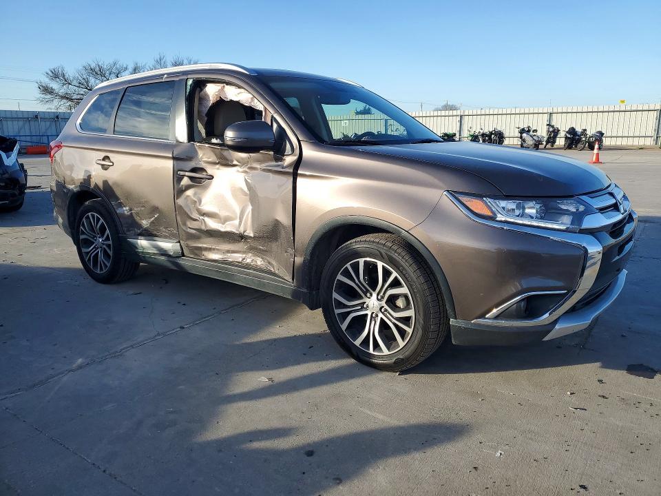2018 Mitsubishi Outlander se