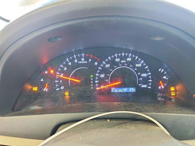 2010 Toyota Camry le