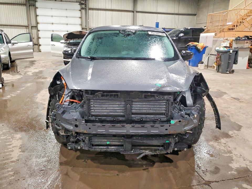 2022 Ford Escape se hev