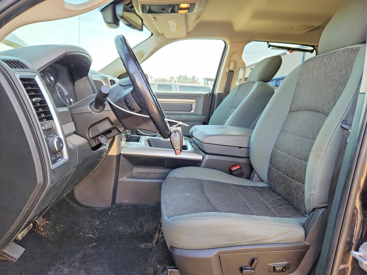 2017 Dodge RAM 1500 SLT