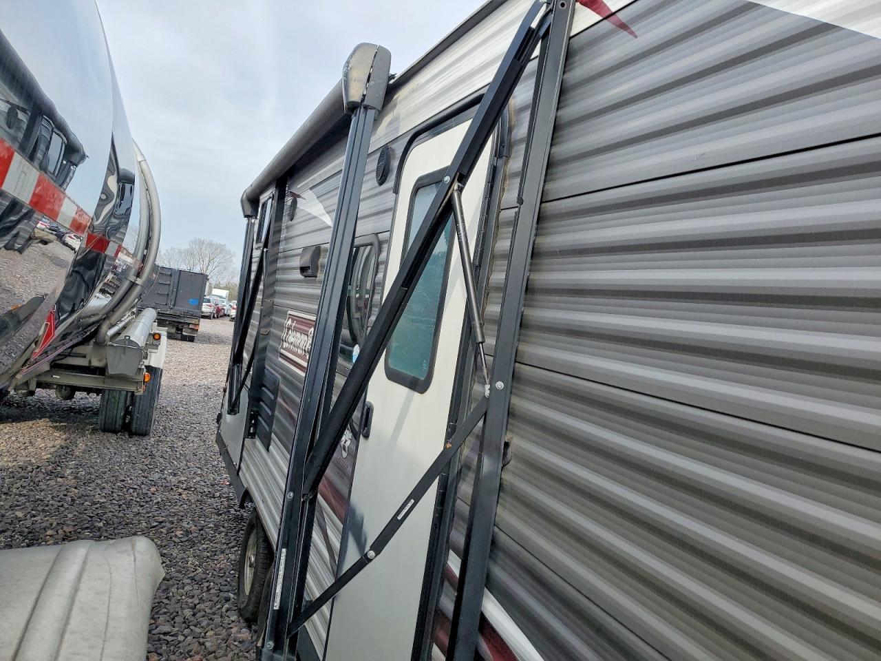 2019 Keystone Coleman Camper