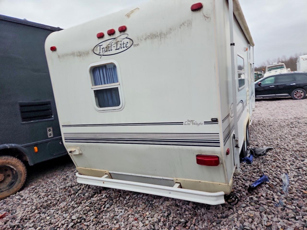 1998 R-Vision Trail Lite Camper