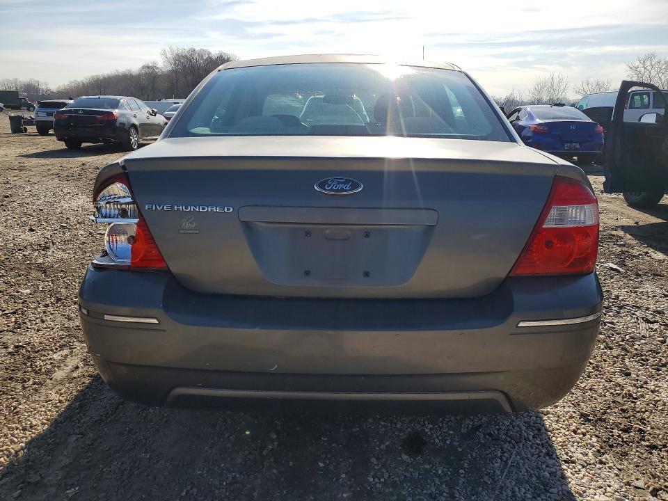 2005 Ford Five Hundred se