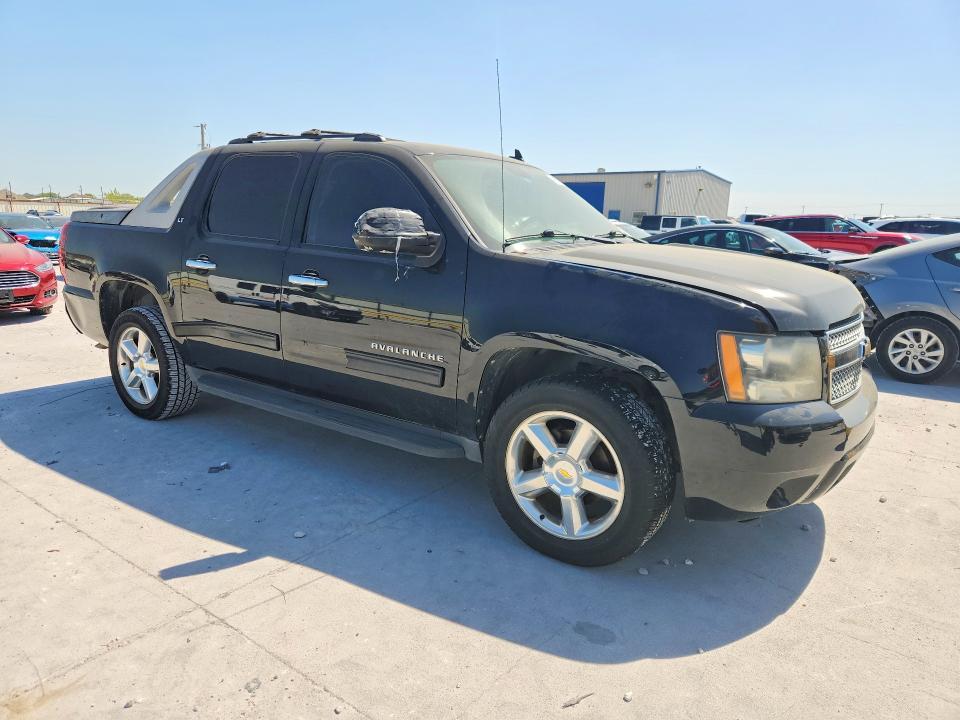 2011 Chevrolet Avalanche LT