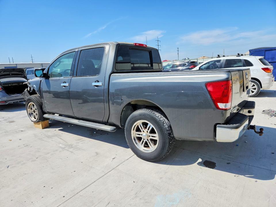 2005 Nissan Titan XE