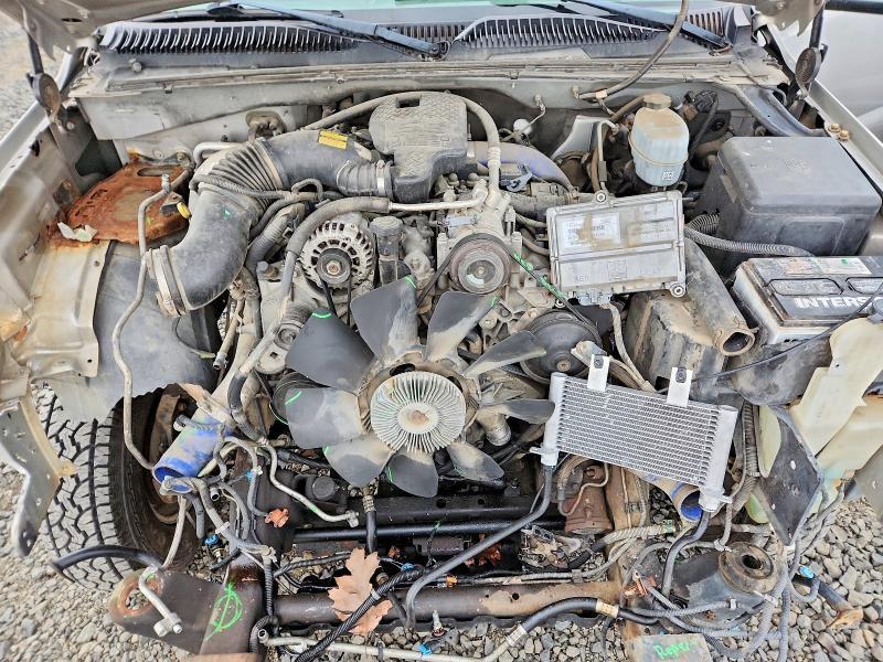2004 GMC New Sierra K3500