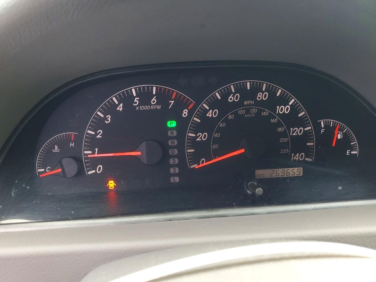 2005 Toyota Camry le