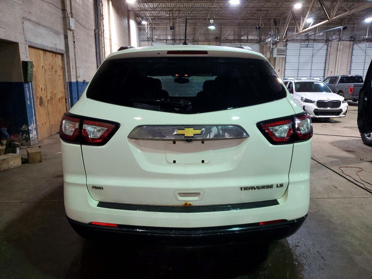 2013 Chevrolet Traverse ls