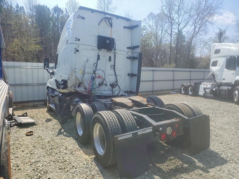 2018 Freightliner Cascadia 125 Semi Truck